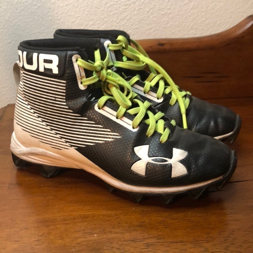 3/$25 Under Armour Children’s Football Cleats size 3Y